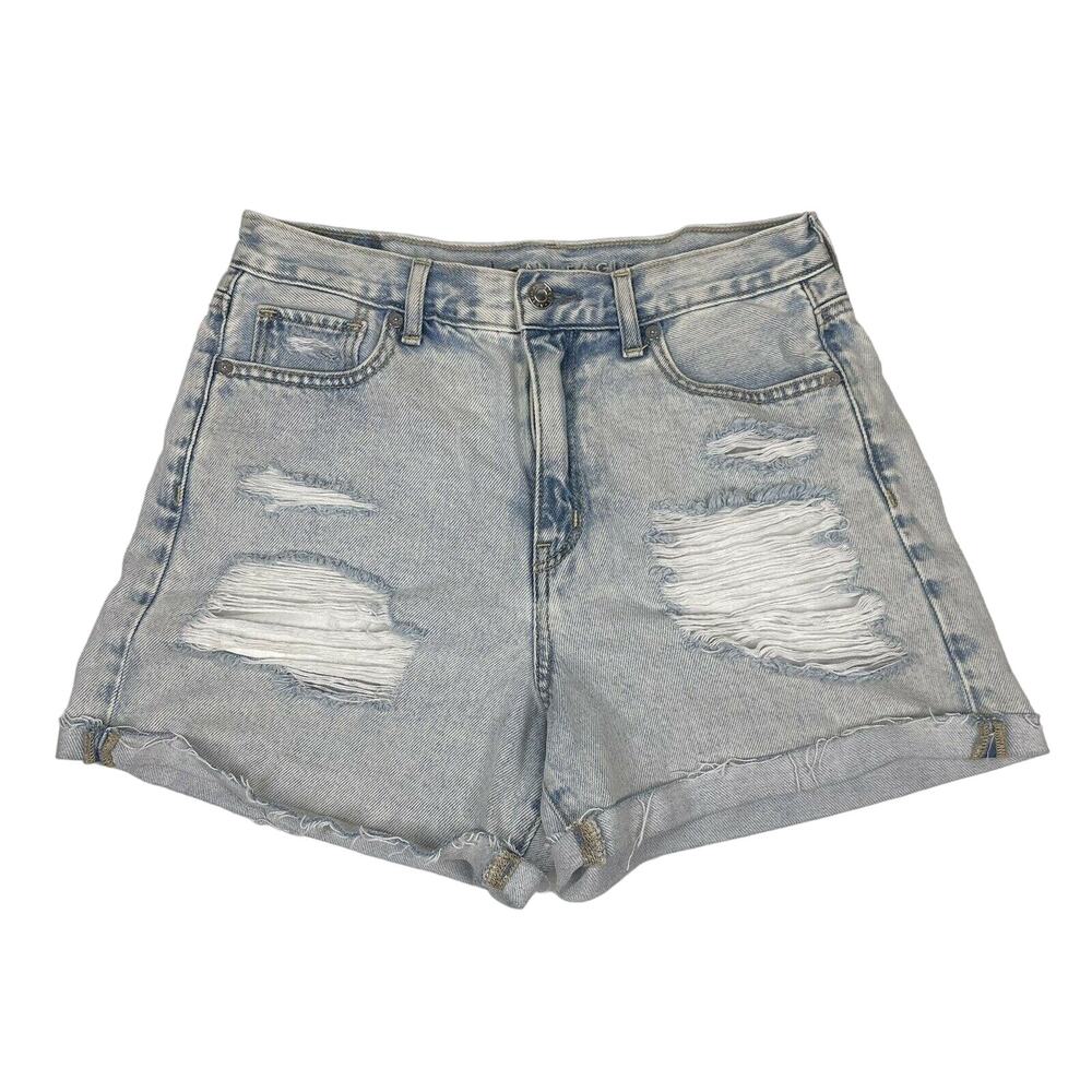 American Eagle Mom Short‎ Light Wash Distressed Size 4 Hi Rise Raw Hem Cut Off